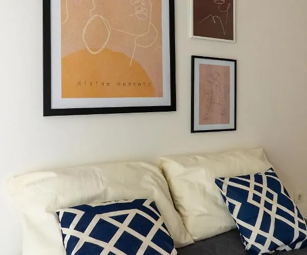 Apartament Fort 公寓 阳光海滩